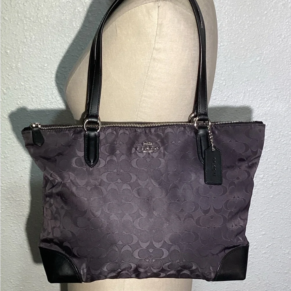 Coach black signature shoulder bag